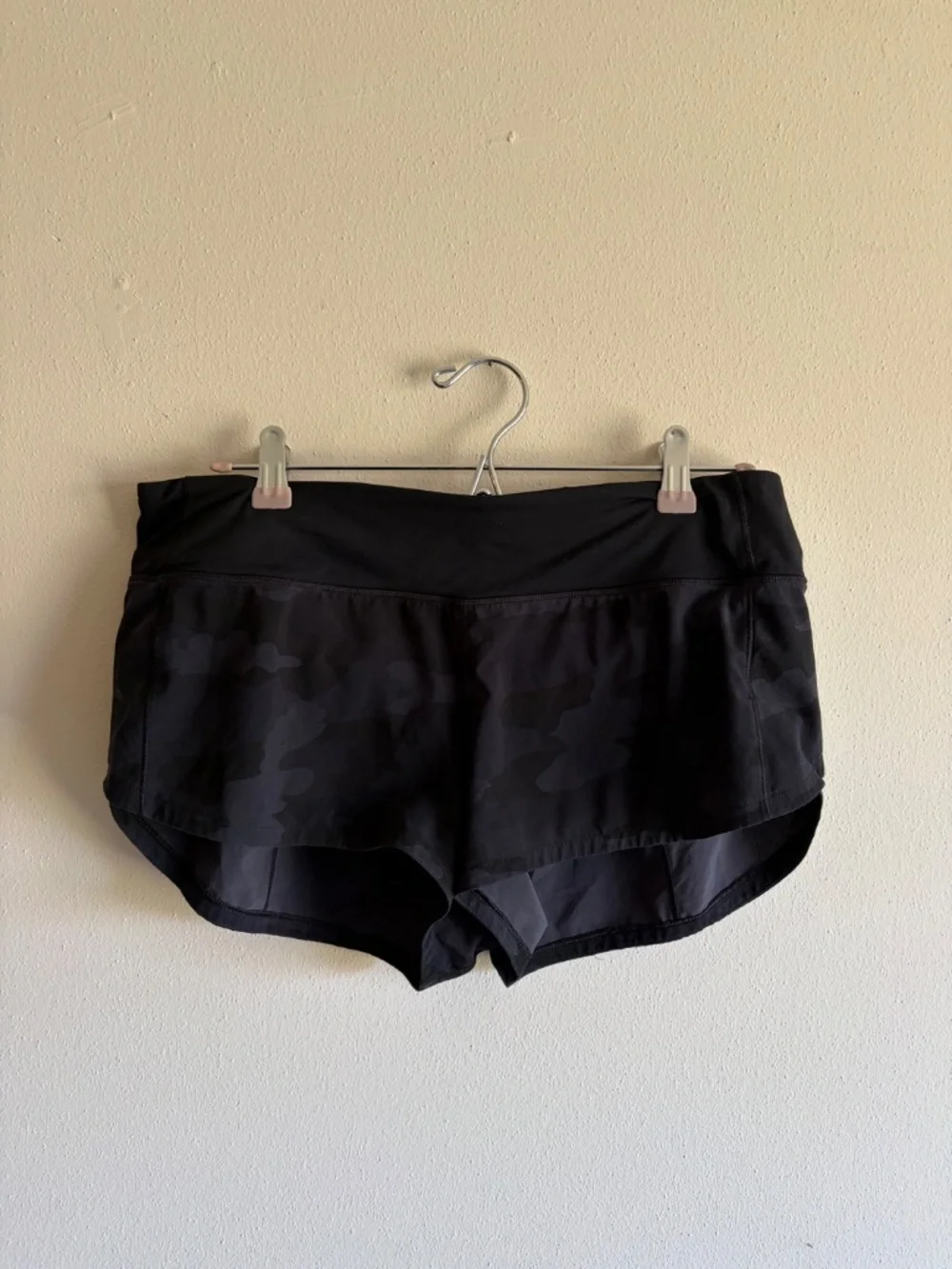 Lululemon Speed Up Short Heritage 365 Camo